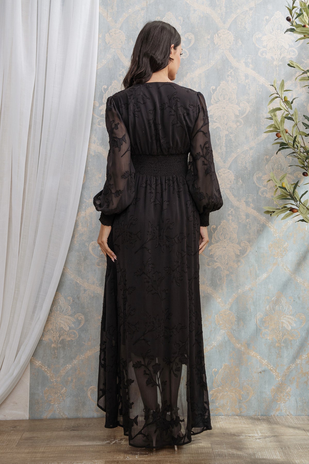BURN OUT FLORAL SHAPED HIGH-LOW MAXI DRESS I BLACK