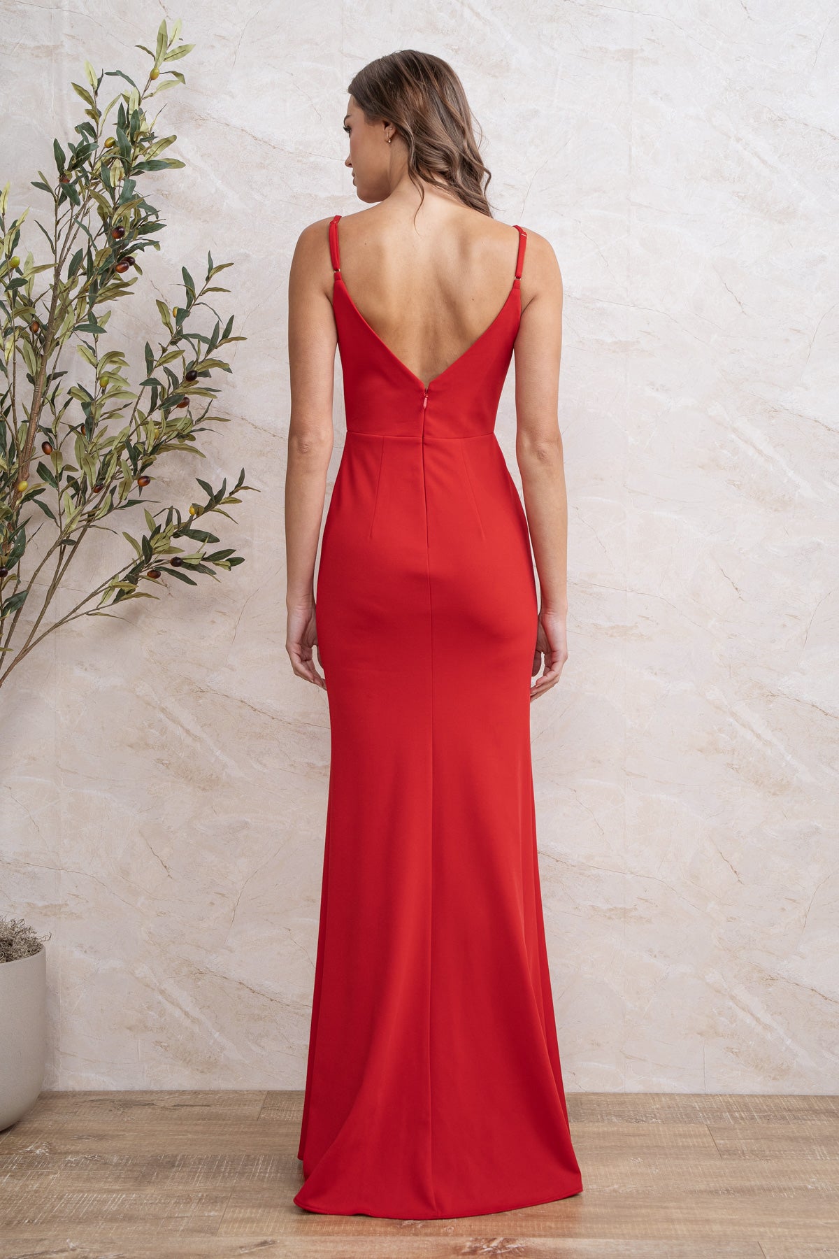 JERSEY MAXI WITH JEWELED CUT OUT I RED