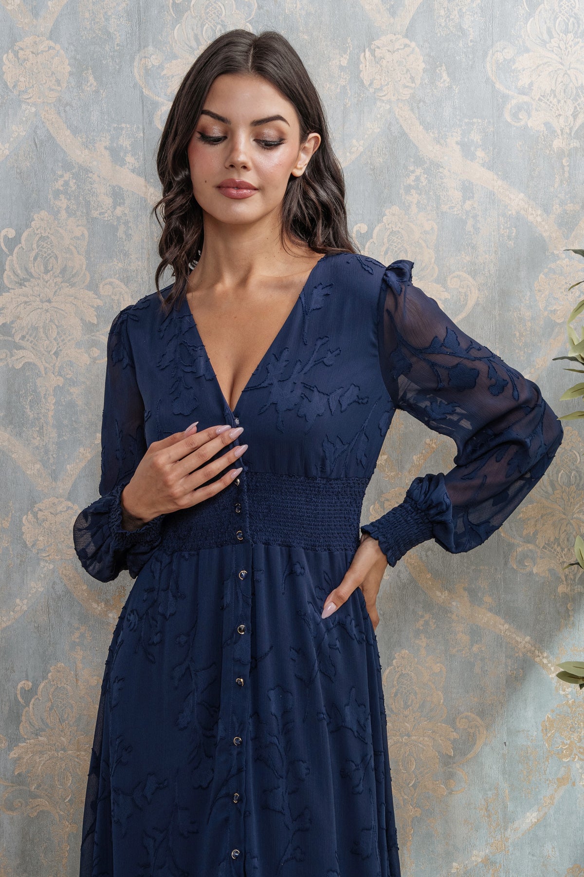 BURN OUT FLORAL SHAPED HIGH-LOW MAXI DRESS I NAVY